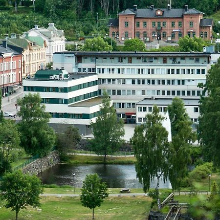 Hotel Solleftea Bagian luar foto
