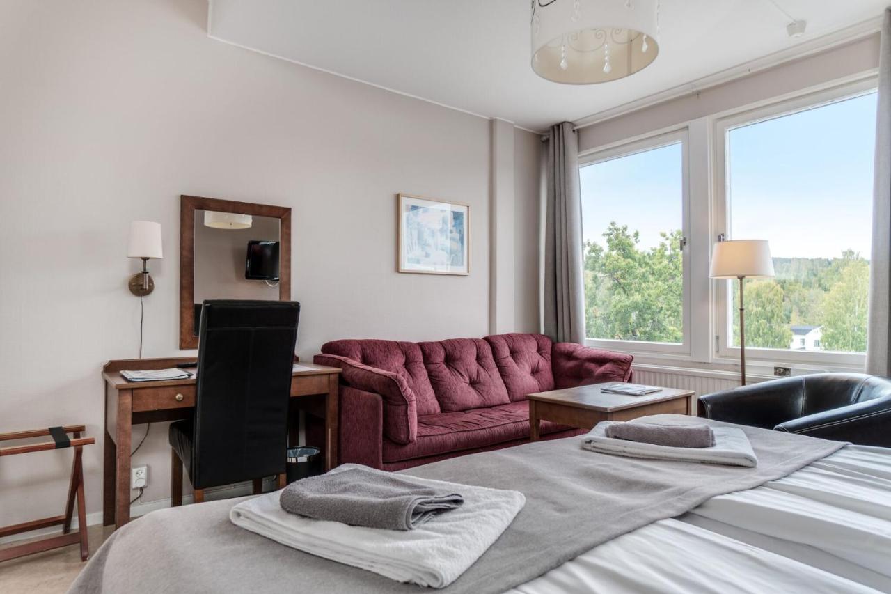 Hotel Solleftea Bagian luar foto
